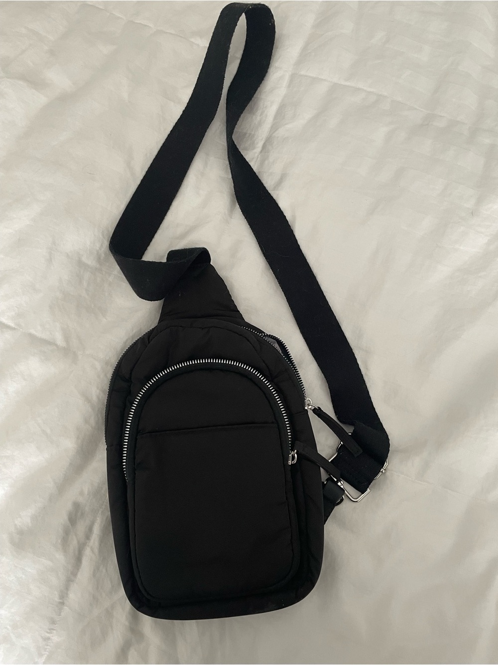 Black Crossbody Sling Bag - Amazon Essentials